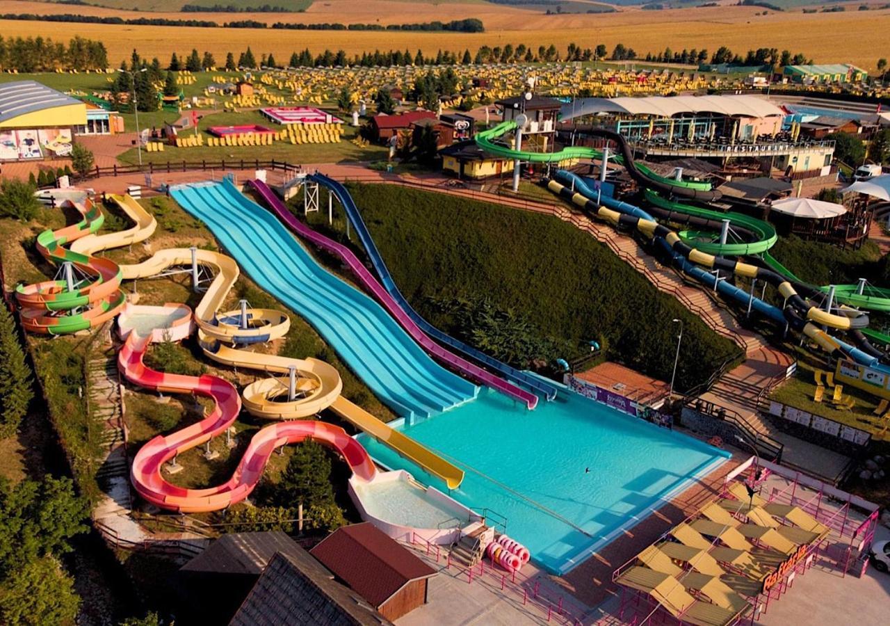Chata 107 Tatralandia Village Липтовски-Микулаш Экстерьер фото