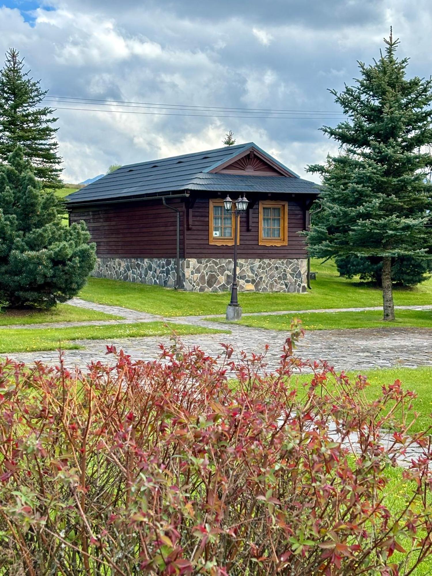 Chata 107 Tatralandia Village Липтовски-Микулаш Экстерьер фото
